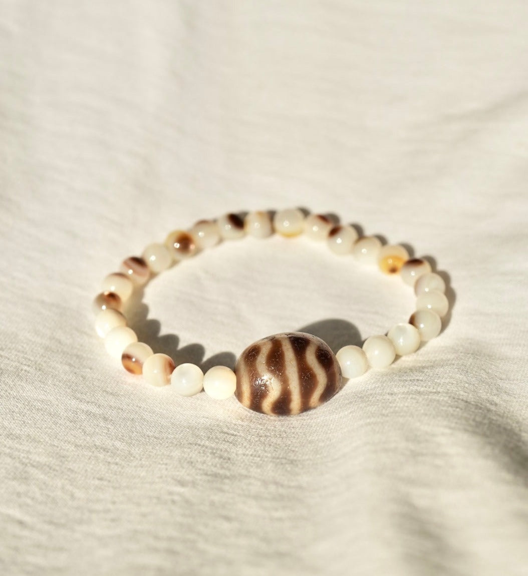 Water Wave Dzi Bracelet
