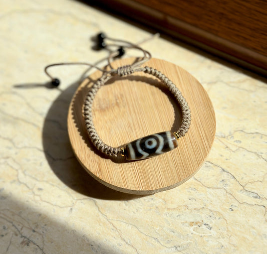 Three-eyed Dzi Bracelet